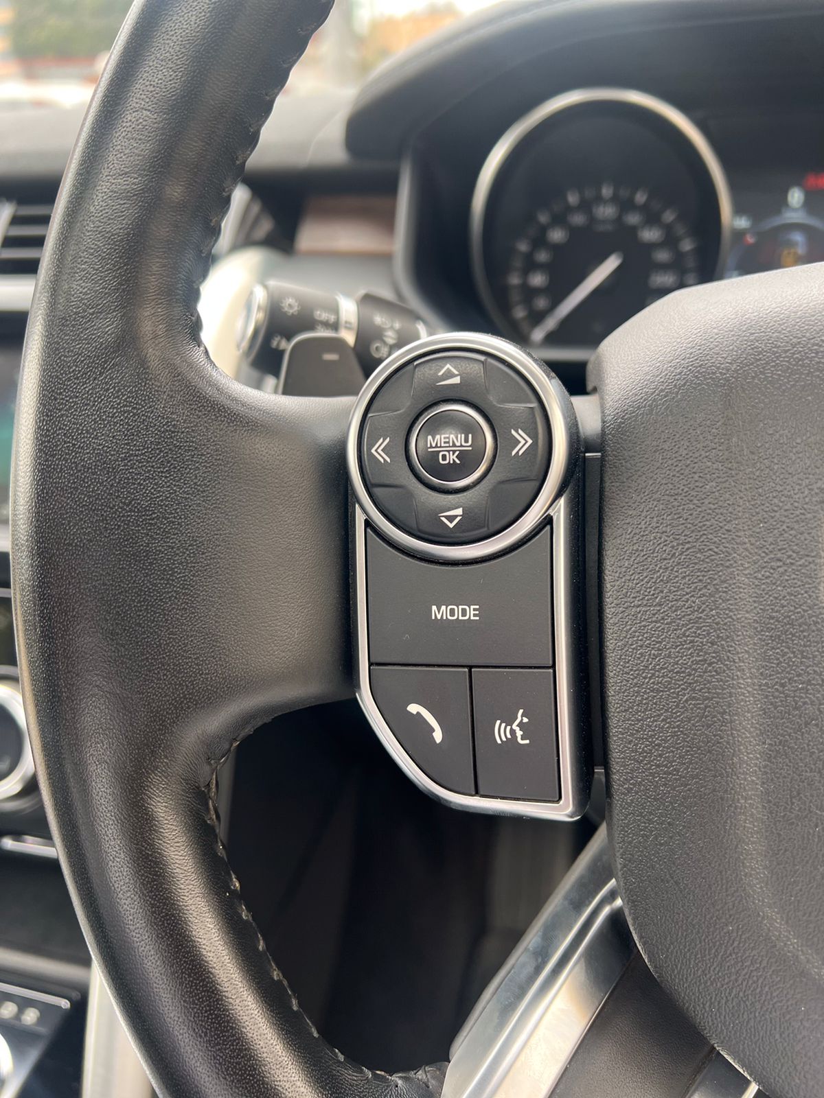 2017 Land Rover Discovery 5