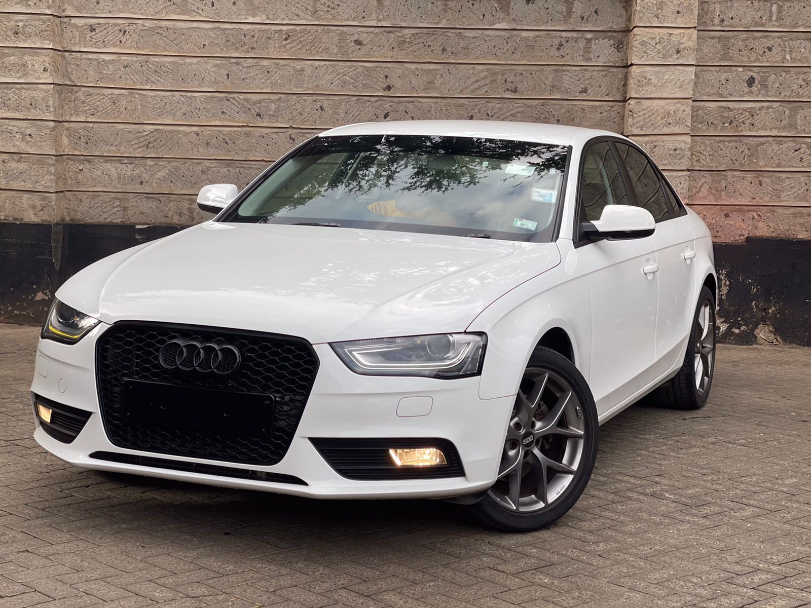 2015 Audi A4 Pearl White
