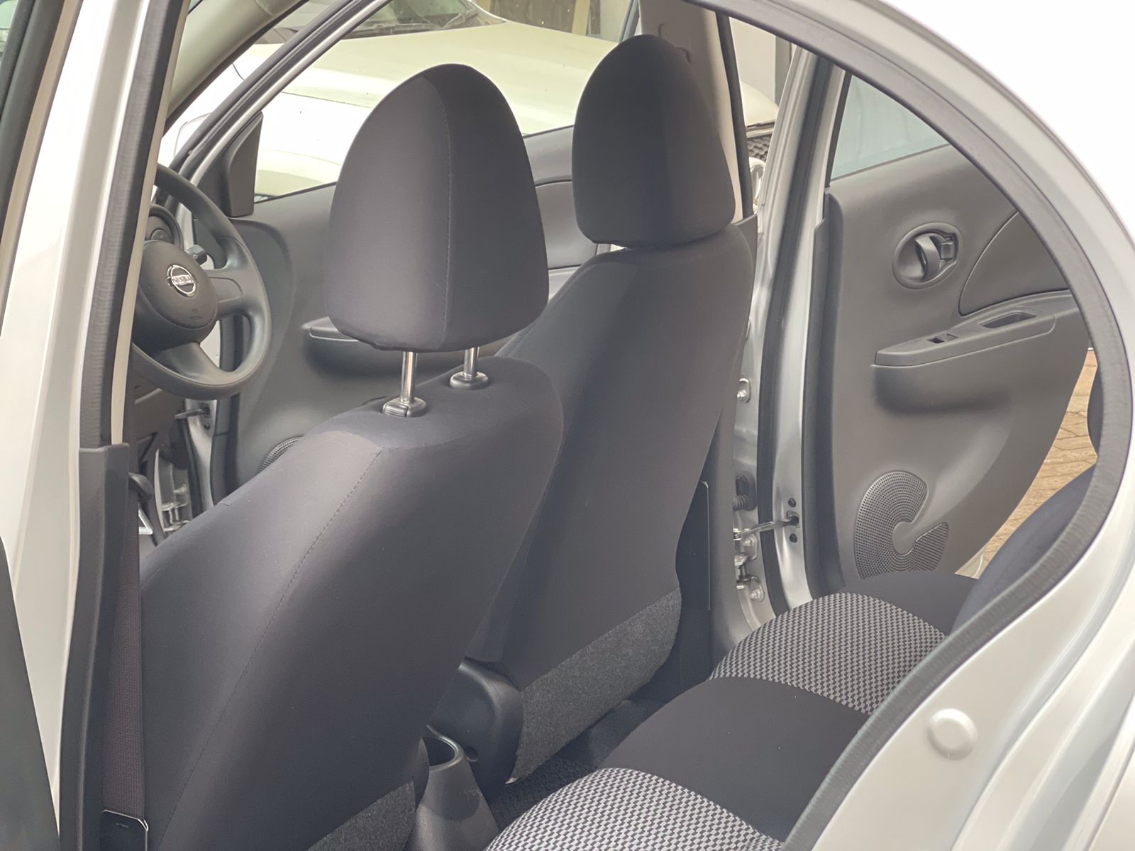 2015 Nissan March