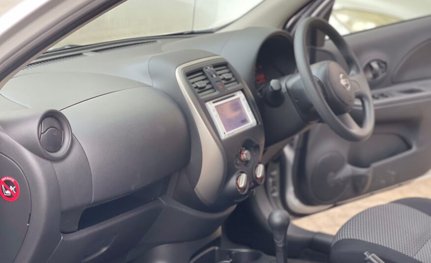 2015 Nissan March