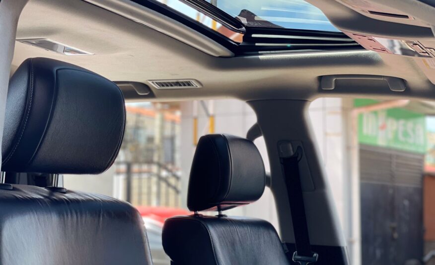 2012 Toyota Landcruiser V8 VX