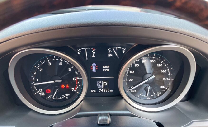 2012 Toyota Landcruiser V8 VX