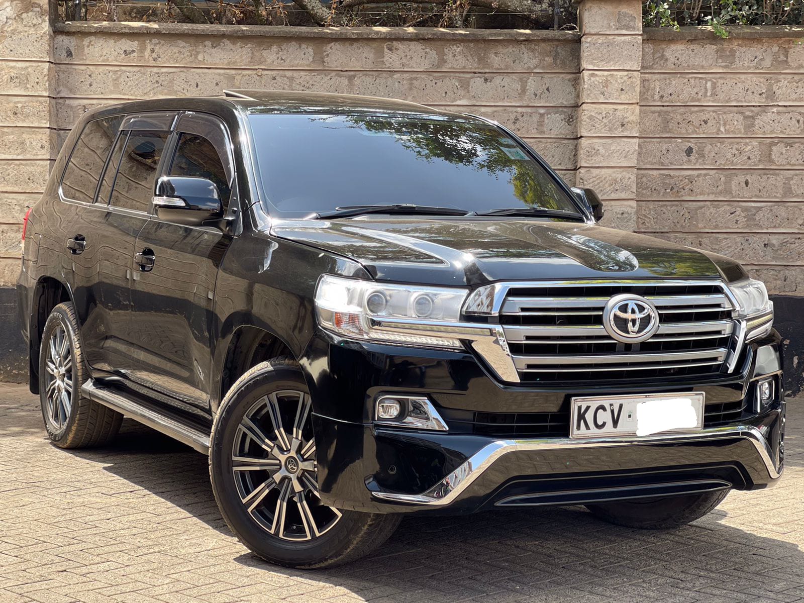 2012 Toyota Landcruiser V8 VX