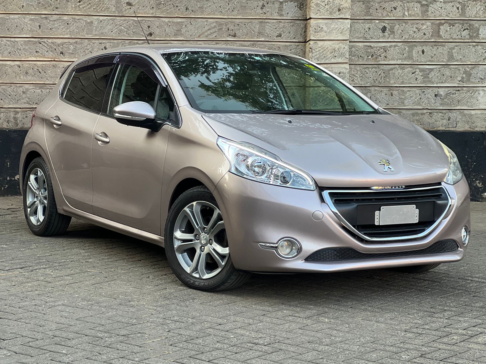 2015 Peugeot 208