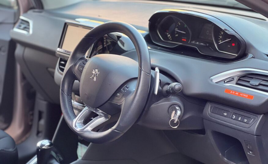 2015 Peugeot 208