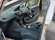 2015 Peugeot 208