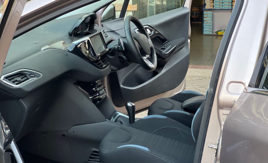 2015 Peugeot 208