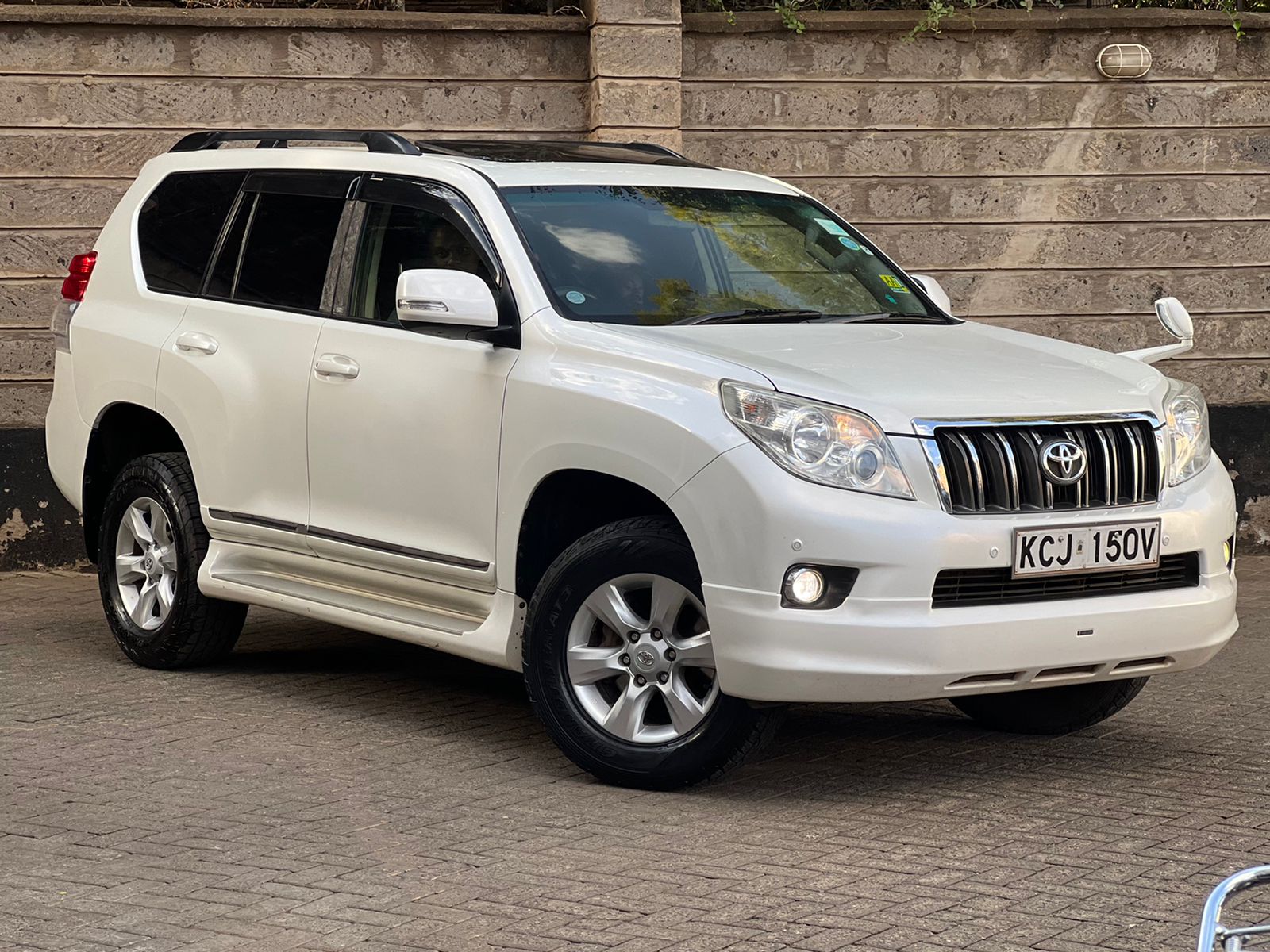 2010 Toyota Prado TX (Sunroof)