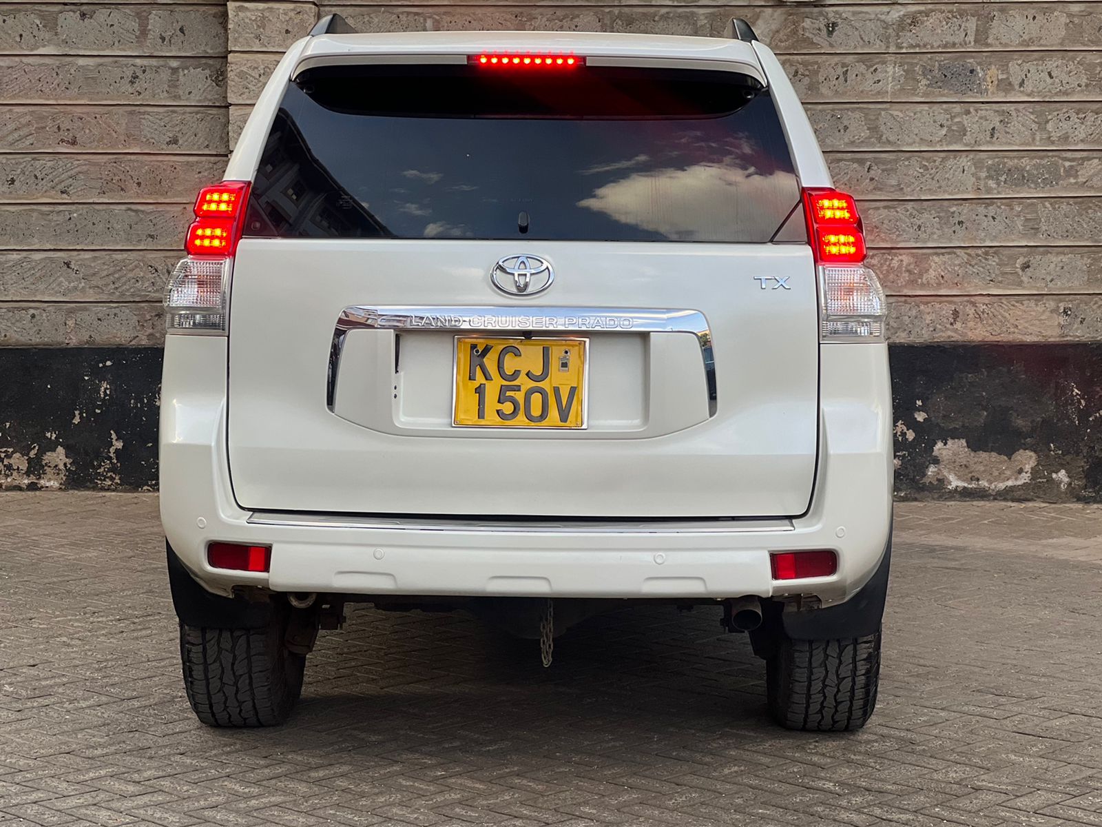 2010 Toyota Prado TX (Sunroof)