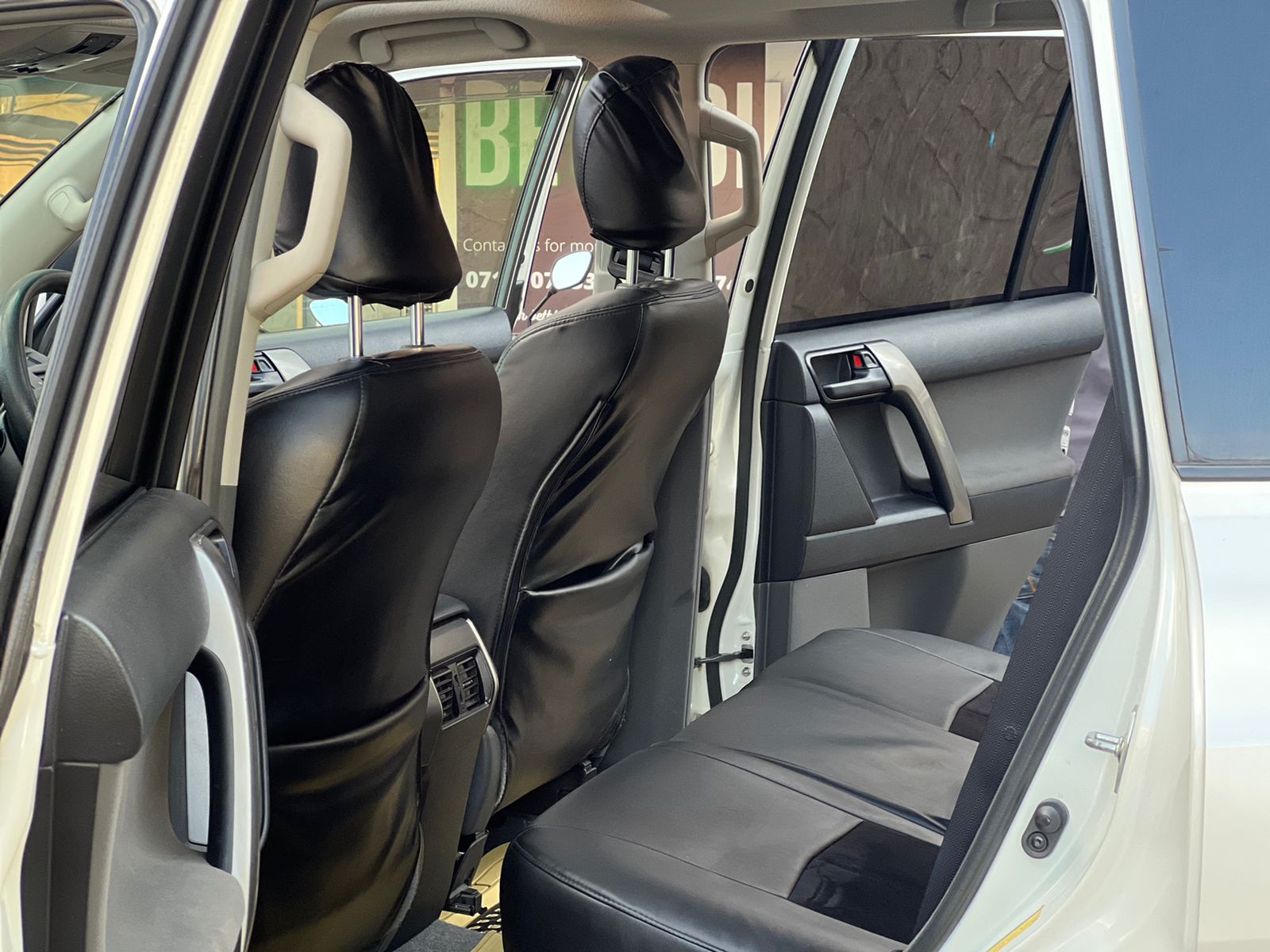 2010 Toyota Prado TX (Sunroof)