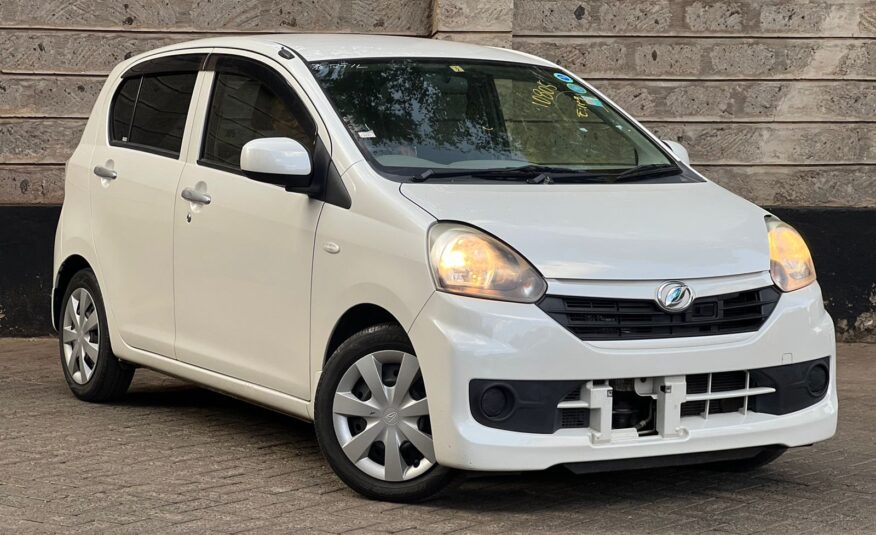 2015 Daihatsu Mira EIS