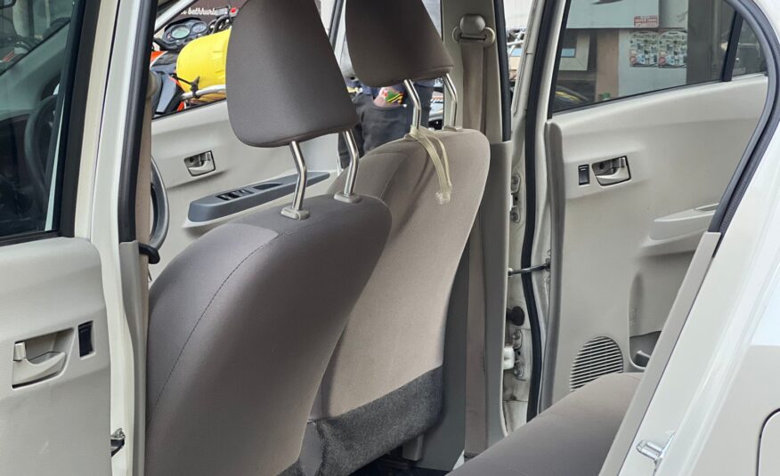 2015 Daihatsu Mira EIS