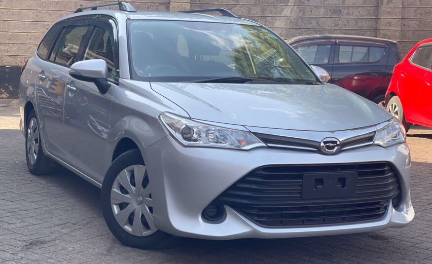 2015 Toyota Fielder (Non-Hybrid)