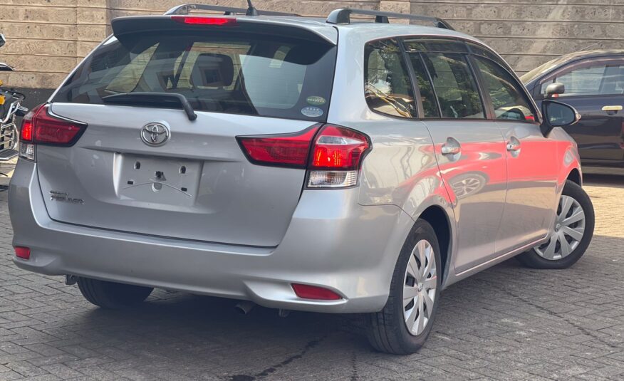 2015 Toyota Fielder (Non-Hybrid)