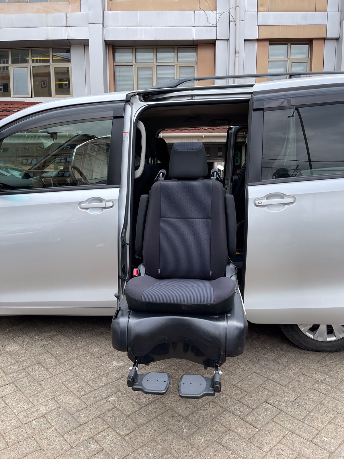 2015 Toyota Voxy