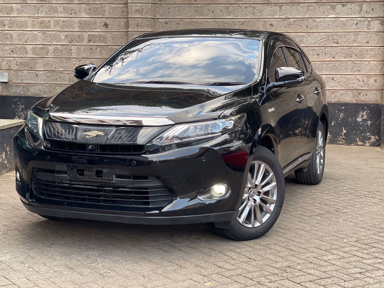 2014 Toyota Harrier