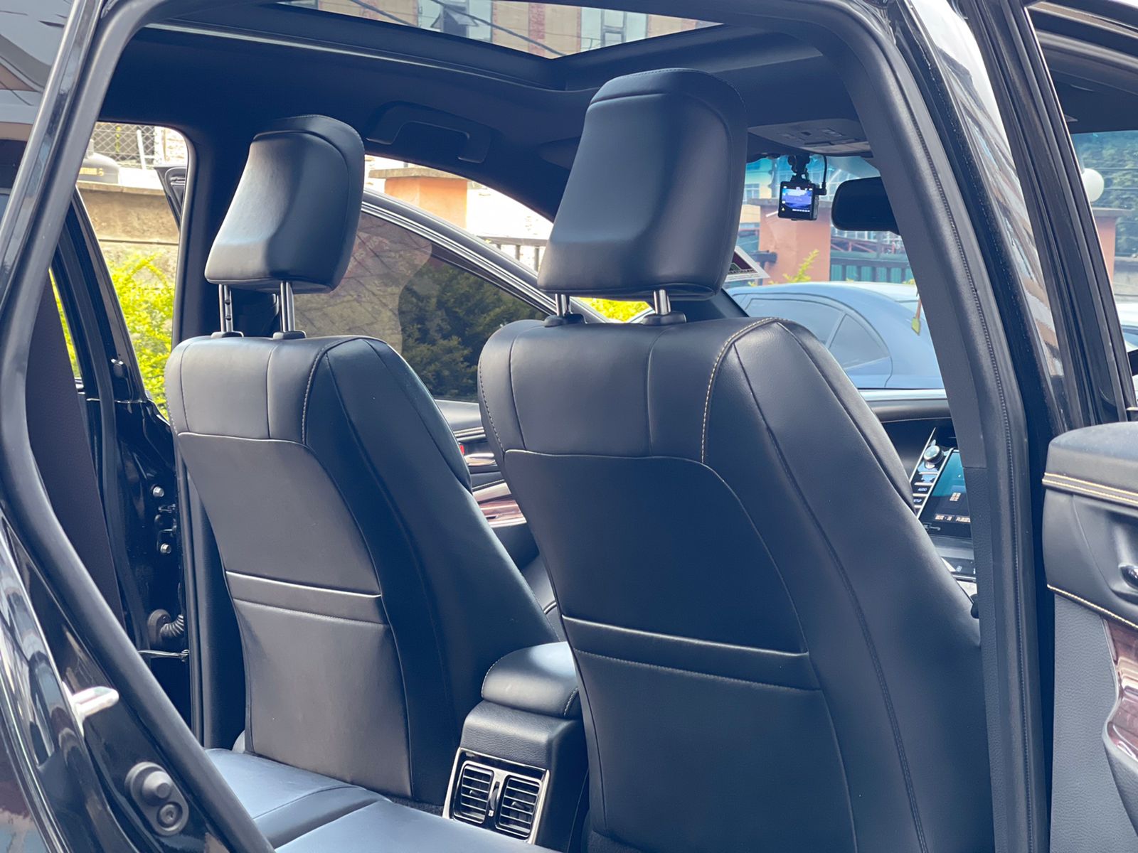 2014 Toyota Harrier