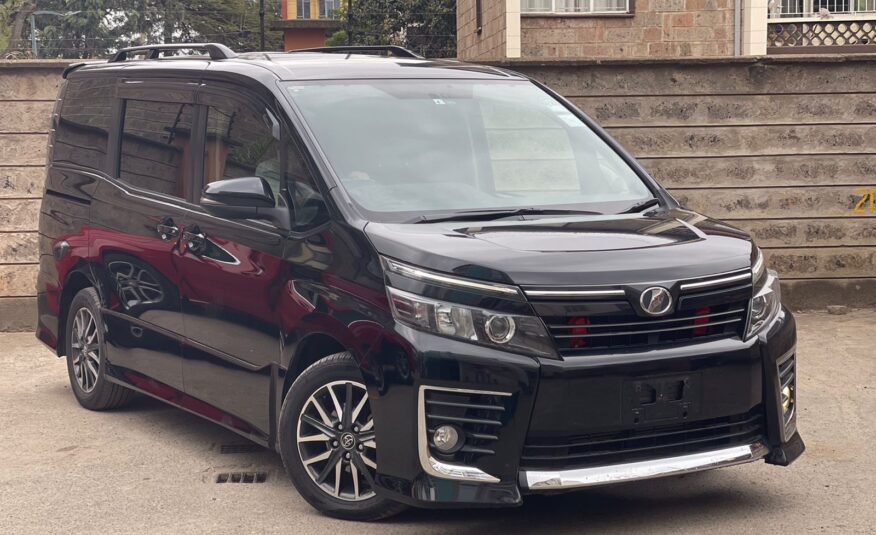 2015 Toyota Voxy Black