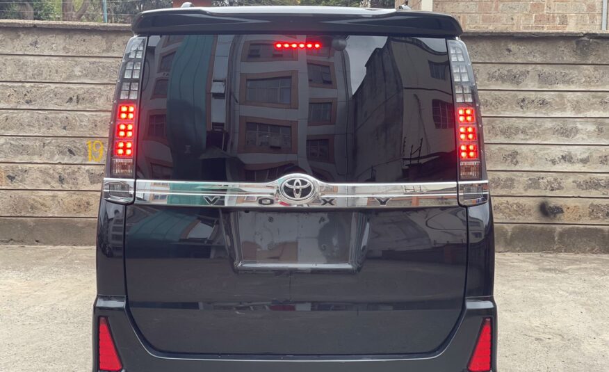 2015 Toyota Voxy Black