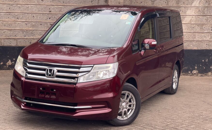 2015 Honda Stepwgn
