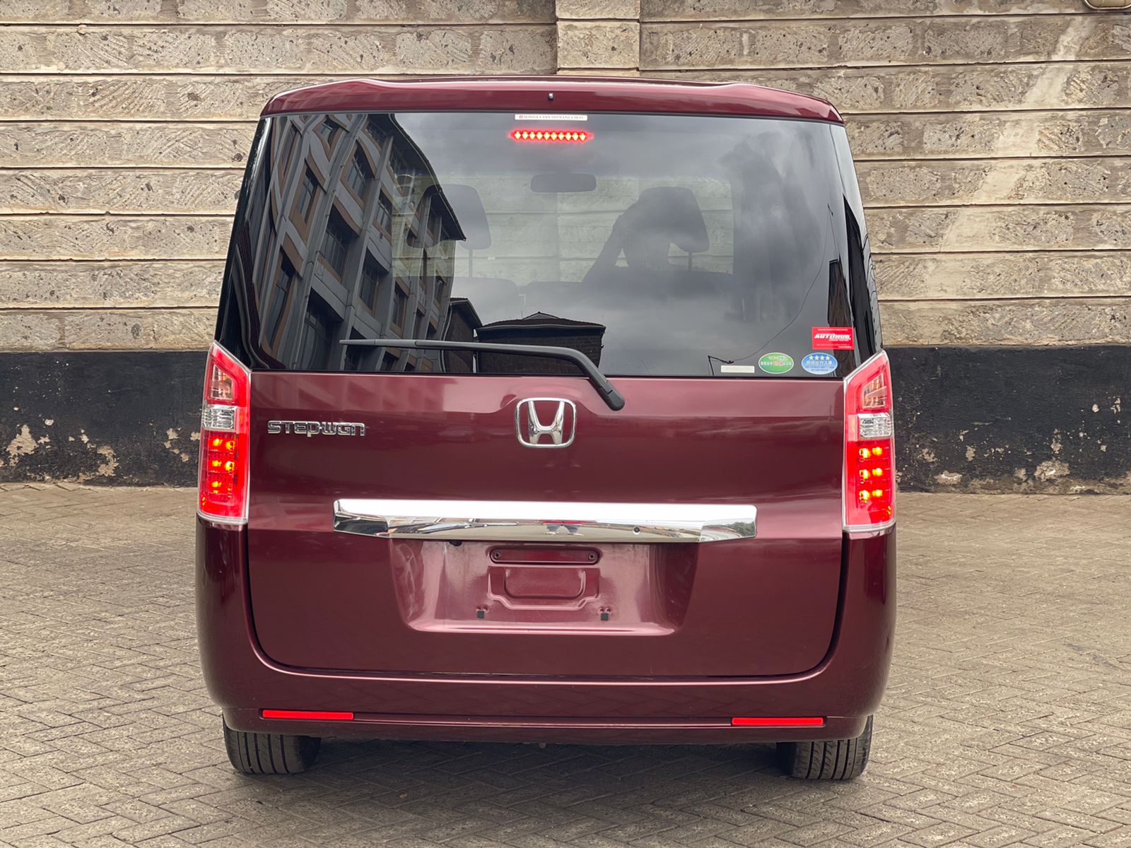 2015 Honda Stepwgn