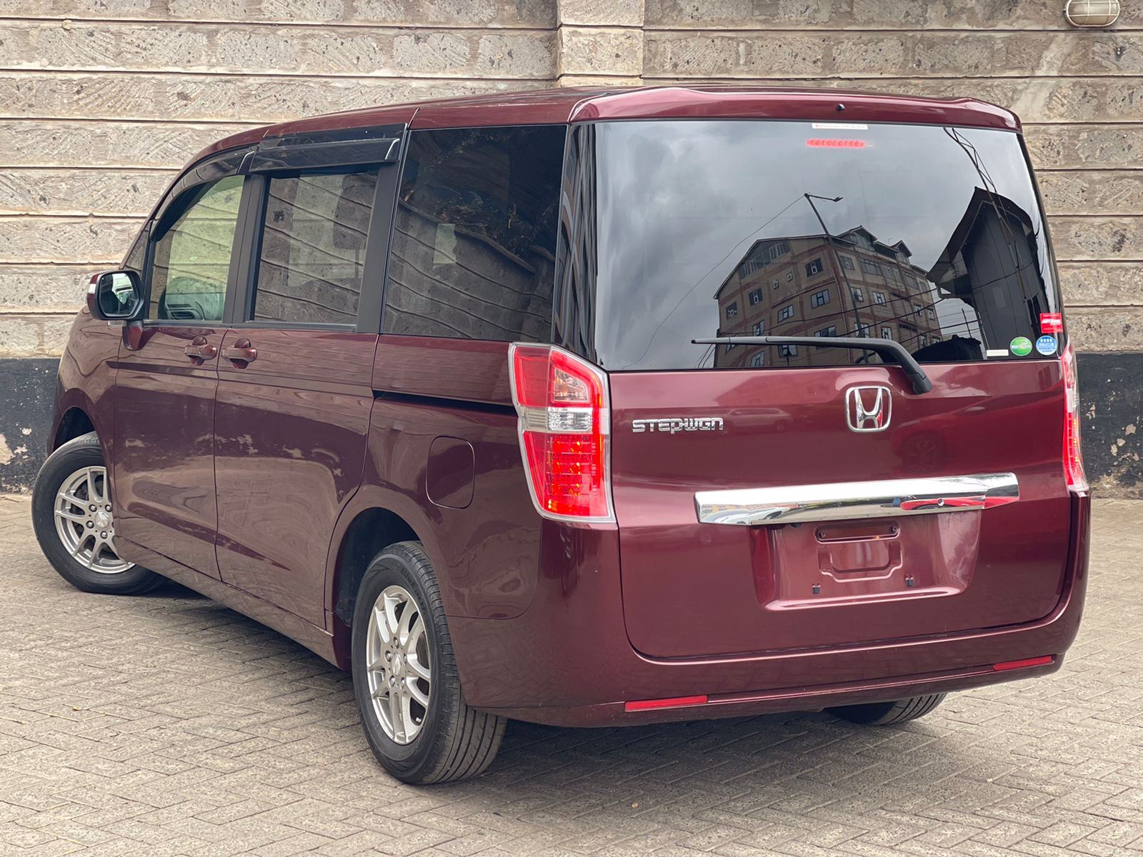 2015 Honda Stepwgn