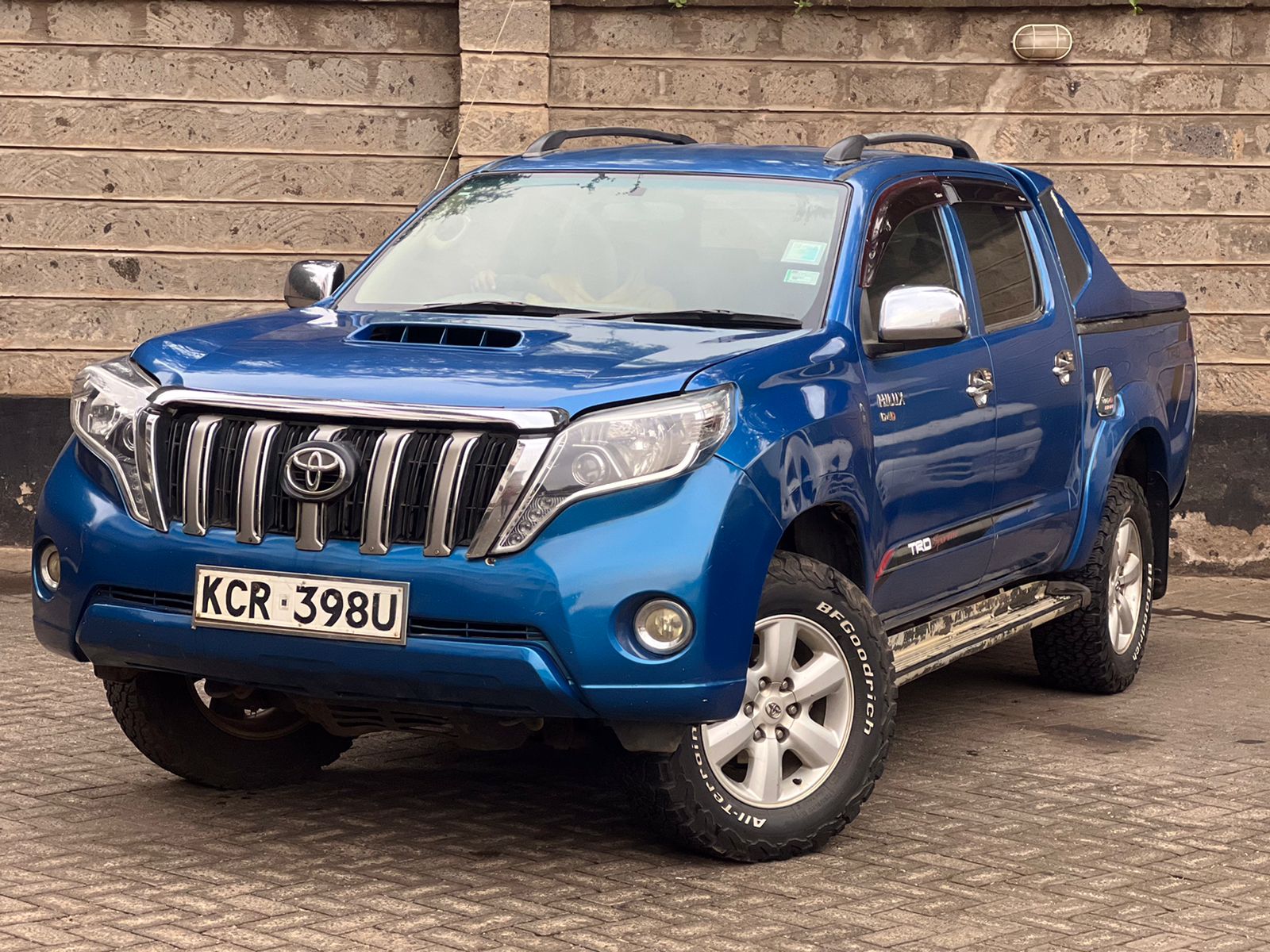 2011 Toyota Hilux
