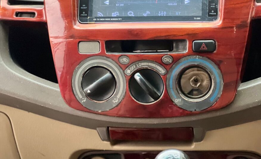 2011 Toyota Hilux