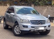 Mercedes Benz 2006 ML350