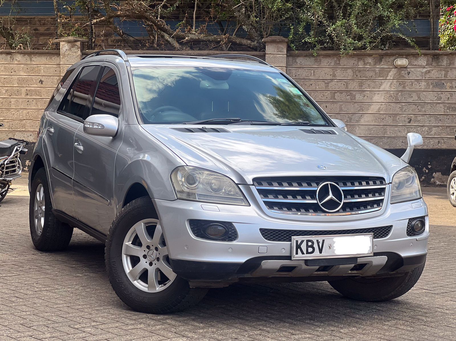 Mercedes Benz 2006 ML350