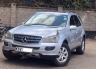 Mercedes Benz 2006 ML350