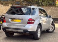 Mercedes Benz 2006 ML350