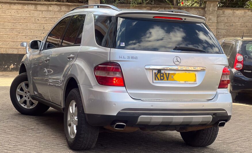 Mercedes Benz 2006 ML350