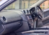 Mercedes Benz 2006 ML350