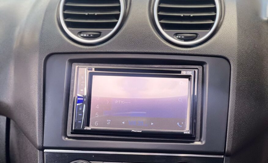 Mercedes Benz 2006 ML350