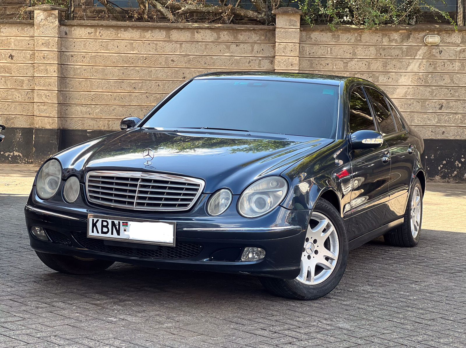 2004 Mercedes Benz E240