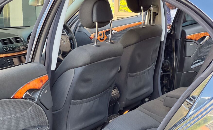 2004 Mercedes Benz E240