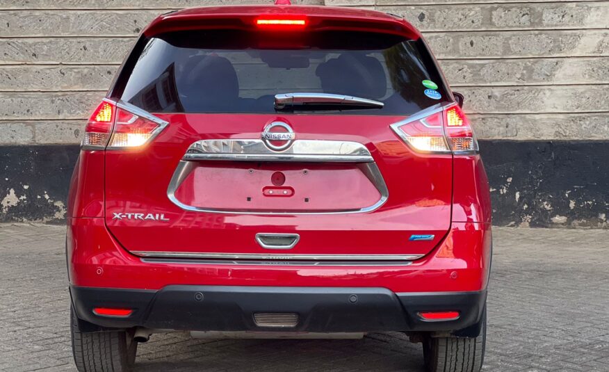 2015 NISSAN X-TRAIL