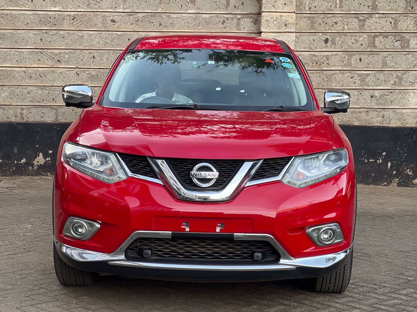 2015 NISSAN X-TRAIL