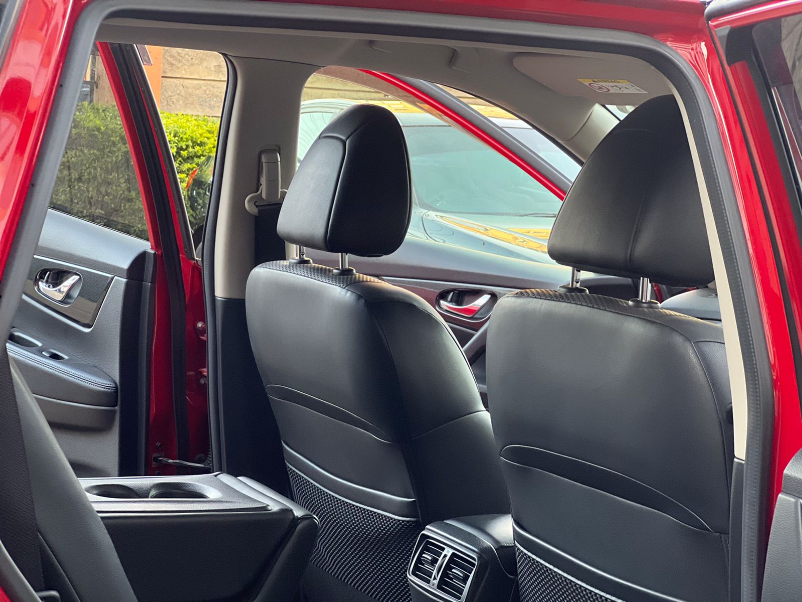 2015 NISSAN X-TRAIL