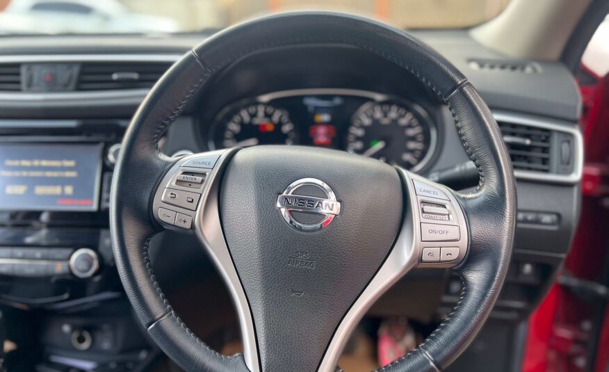 2015 NISSAN X-TRAIL