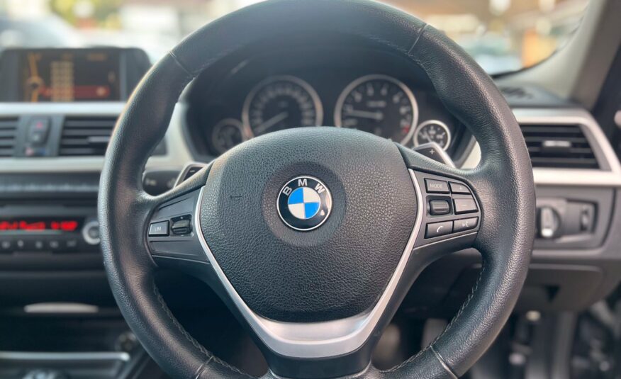 2014 BMW 320I
