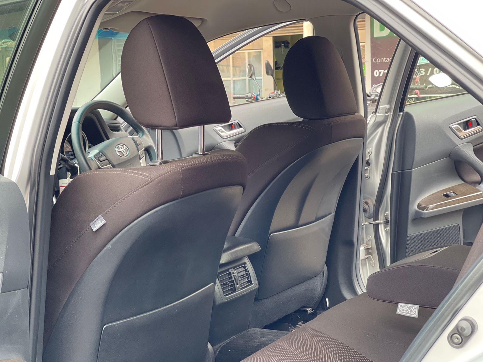 2014 TOYOTA MARK X 250G