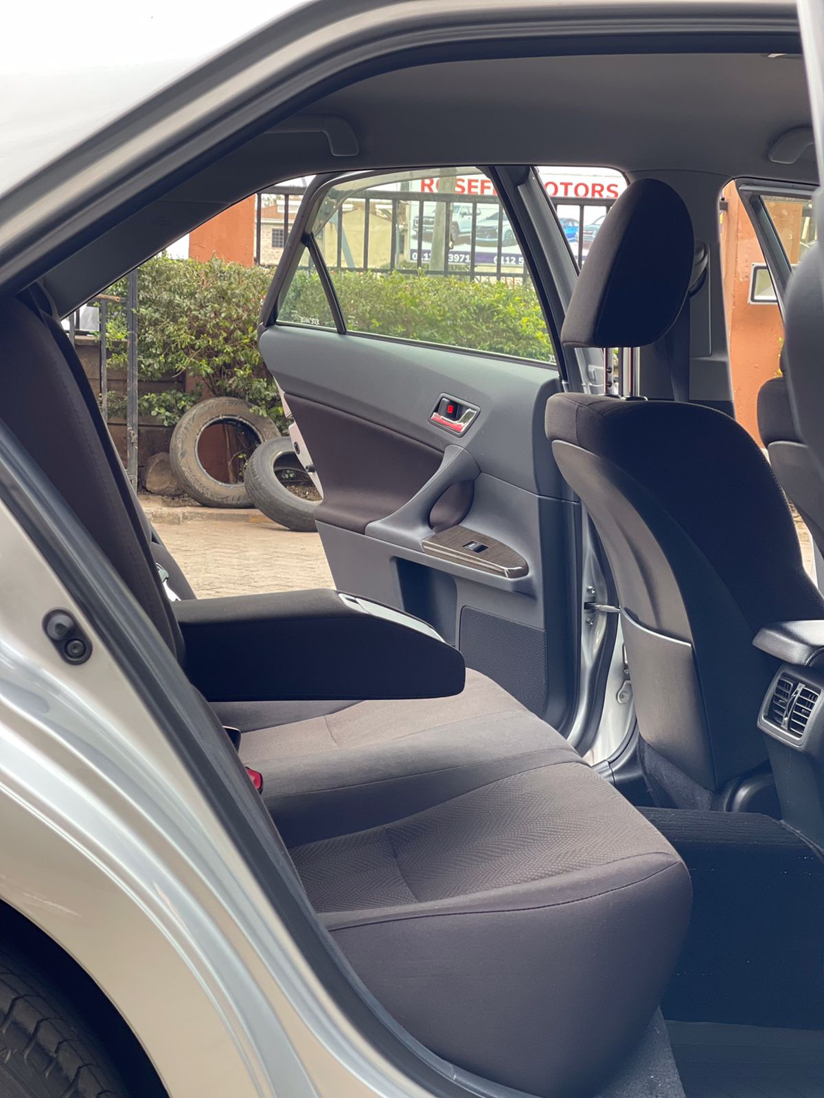 2014 TOYOTA MARK X 250G