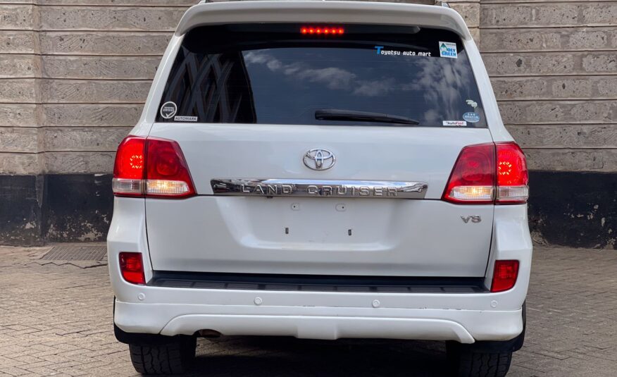 2008 TOYOTA LANDCRUISER V8 VX