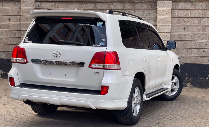 2008 TOYOTA LANDCRUISER V8 VX