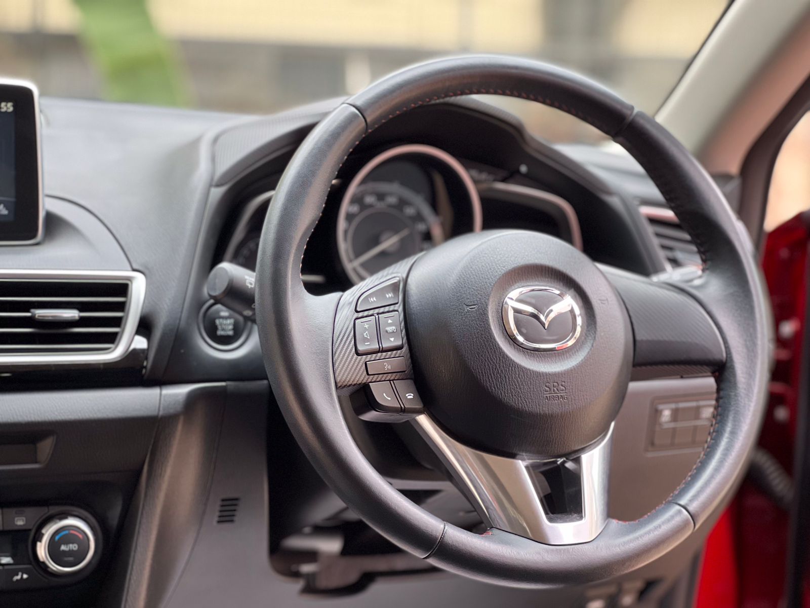 2015 MAZDA AXELA