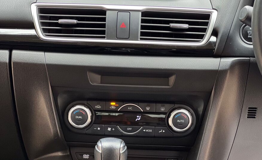 2015 MAZDA AXELA