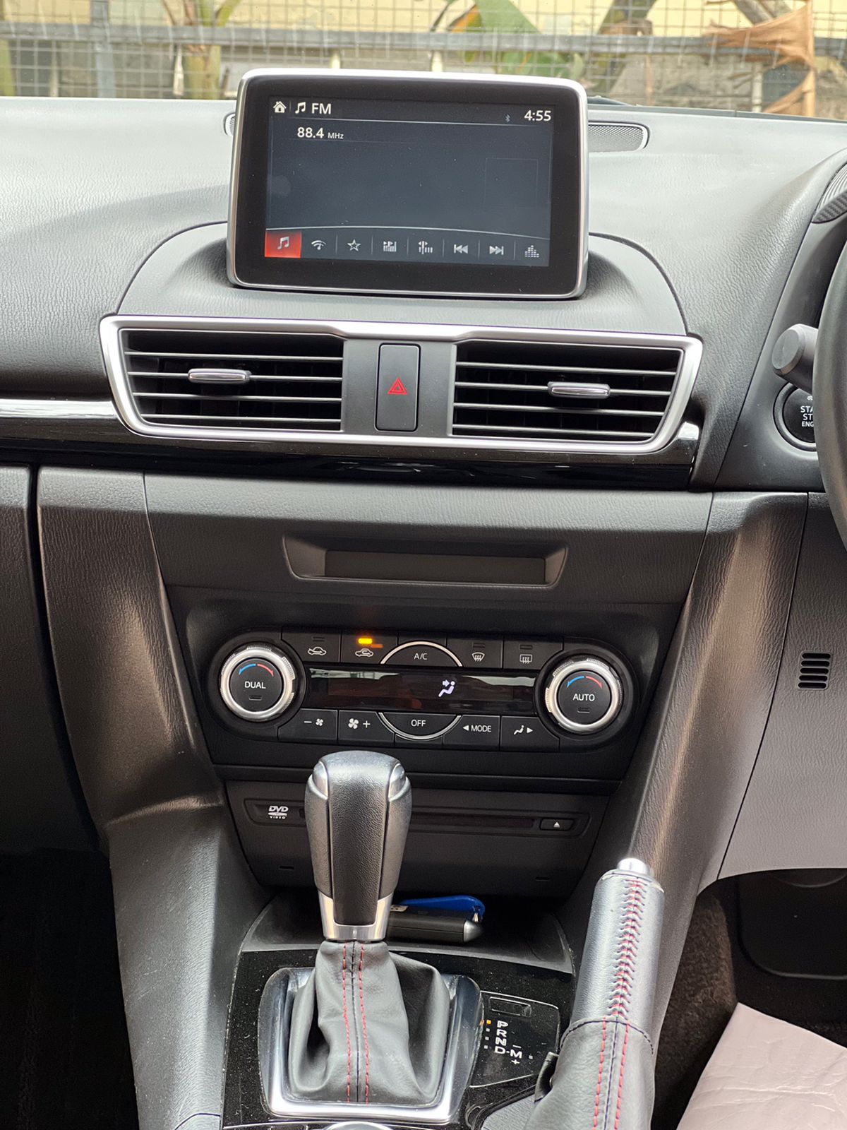 2015 MAZDA AXELA