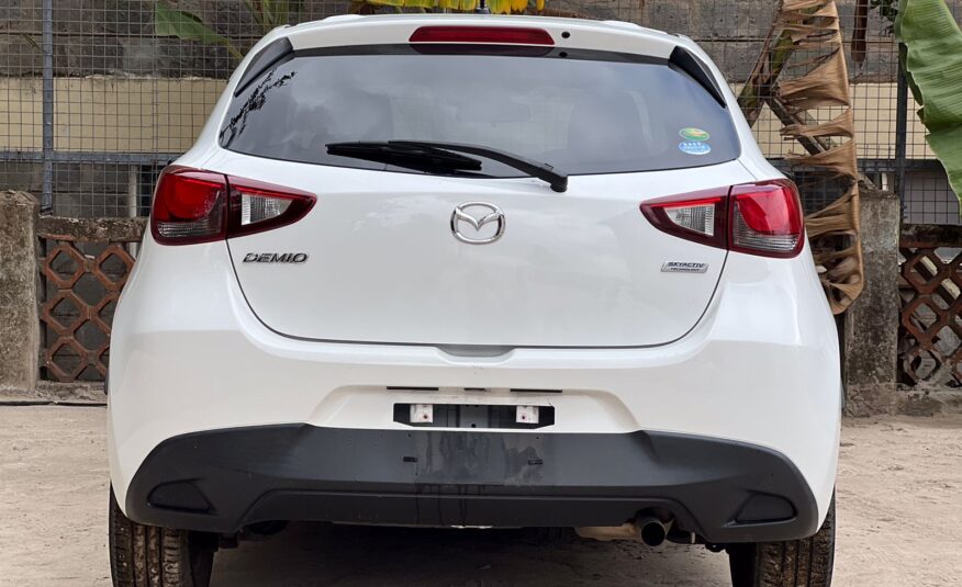 2015 MAZDA DEMIO